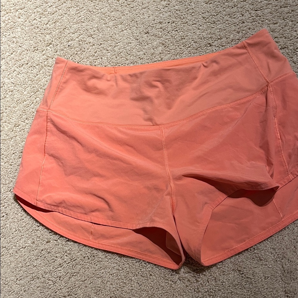 Lululemon Athletica Peach gotta hot shorts